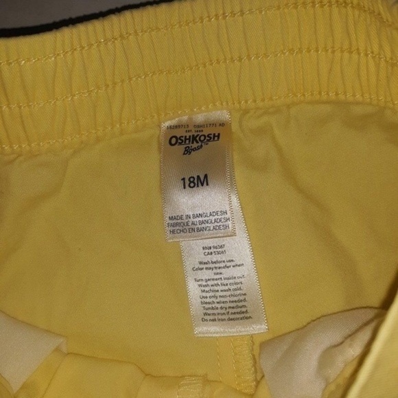 EST 1895 Oshkosh Bgosh Size 18 Months Baby Girls Yellow Shorts NWT MSRP $24 - Picture 4 of 6